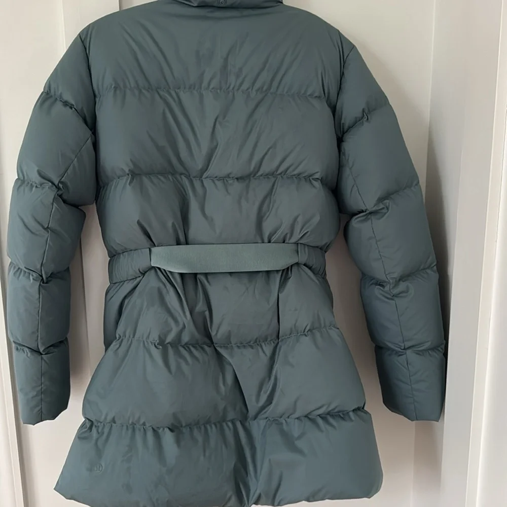 lululemon athletica Green Puffer Jacket - Picture 11 of 12